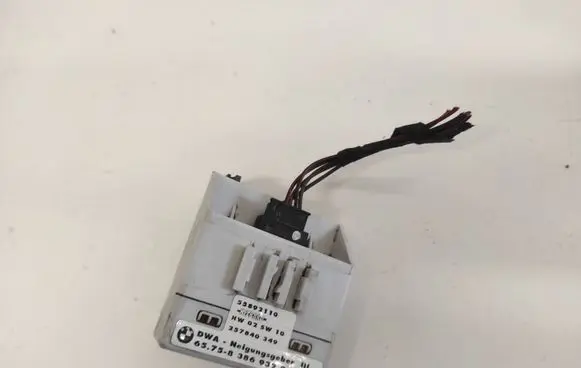 Sensor