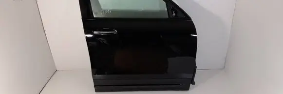 Mercedes-Benz GLB X247 Front door 000077