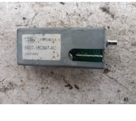 Ford Galaxy Antenna control unit 6M2T18C847AC 20060426A