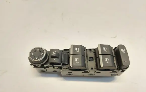 Peugeot 3008 III Electric window control switch 9834923580JLK01