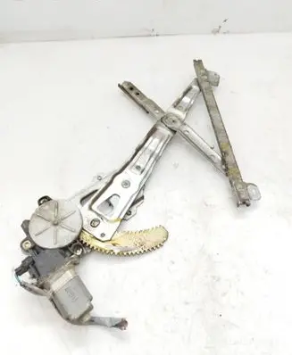 Subaru Impreza I Rear door window regulator with motor