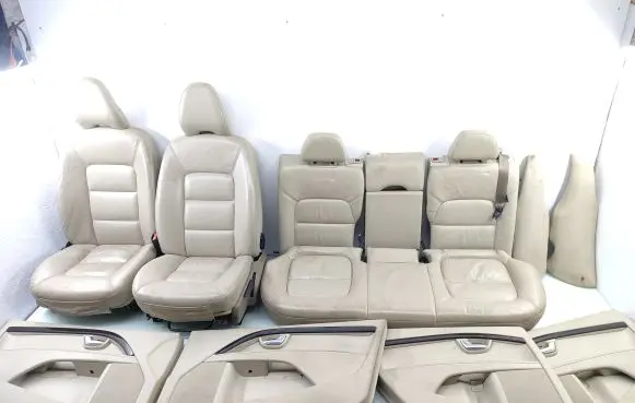 Volvo V70 Interior set 