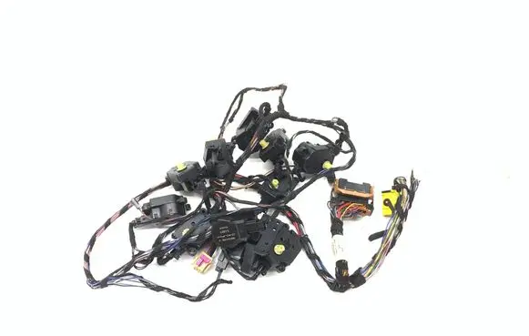 Maserati Quattroporte Air flap motor/actuator 0682347