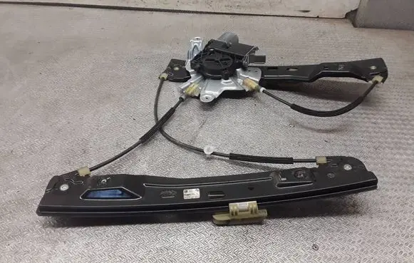 Opel Insignia A Front door window regulator with motor 13302451
