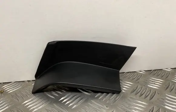 Audi A6 S6 C7 4G Rear/tail light trim molding 4G5853268