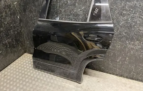 Volkswagen Tayron II Rear door 