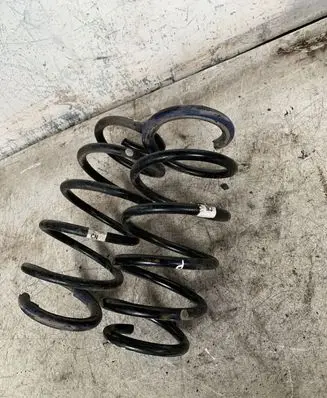 Opel Zafira B Front coil spring