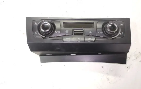 Audi A4 S4 B8 8K Climate control unit 8T2820043AF