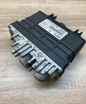 Audi 80 90 S2 B4 Engine control unit/module ECU 8A0907311E 0261203196
