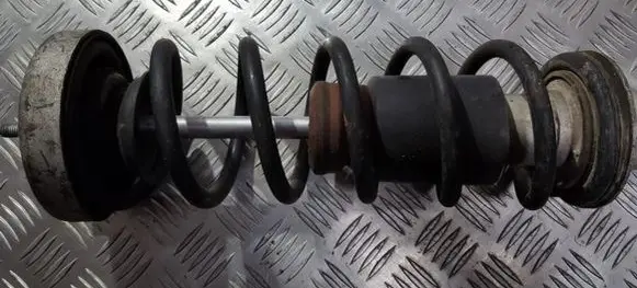 BMW 5 E60 E61 Rear coil spring