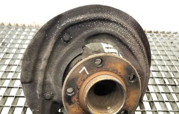 BMW 3 GT F34 Front wheel hub spindle knuckle 