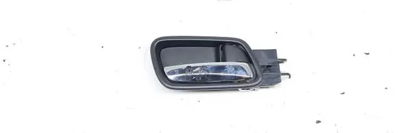 Honda CR-V Rear door interior handle