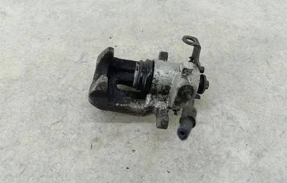 Peugeot 407 Rear brake caliper 