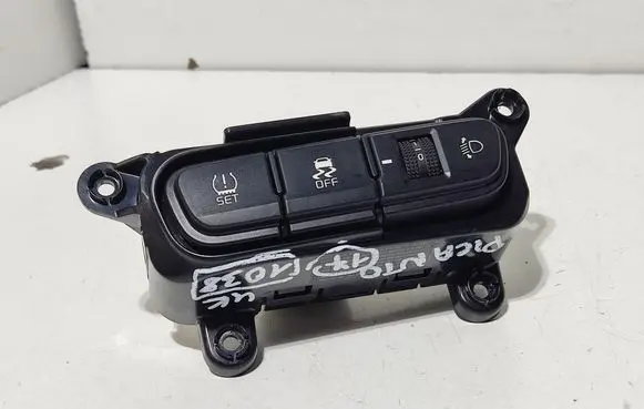 Traction control (ASR) switch