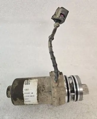 Volvo XC90 Rear gearbox reducer/haldex oil pump 02000931