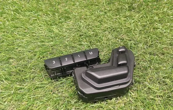 Mercedes-Benz E W212 Seat control switch A2128700558 10019982