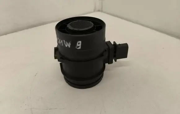 BMW 1 E81 E87 Mass air flow meter 0281002567 7788743 22230686