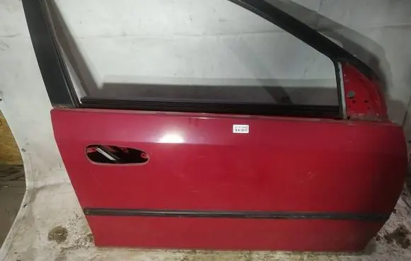 Honda Civic Front door raudonos