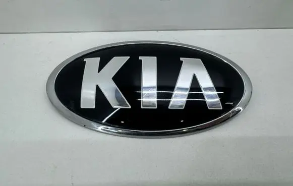 KIA Sportage Manufacturer badge logo/emblem 863201W250