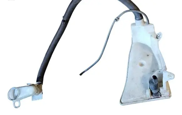 Audi A2 Windshield washer fluid reservoir/tank 8Z0955451 8Z0955462