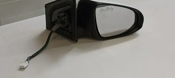 Toyota Auris E180 Front door electric wing mirror 026983