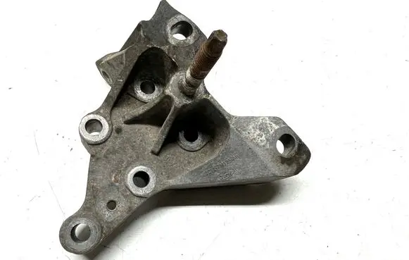 Ford Transit Gearbox mounting bracket 3C117M125AB