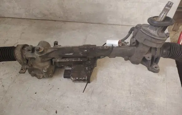 Steering rack