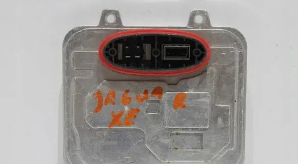 Jaguar XE Voltage converter/converter module 0956545645664