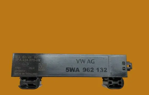 Skoda Superb B9 Sound amplifier 5WA962132