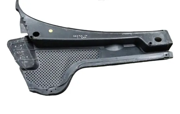 Volkswagen Beetle A5 Wiper trim 5C1819403A