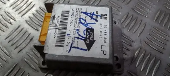 Opel Tigra A Airbag control unit/module 90483546lp 5wk4115