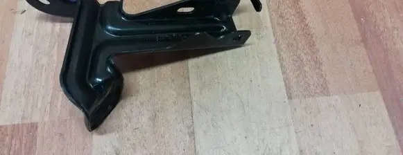 Other engine bay part