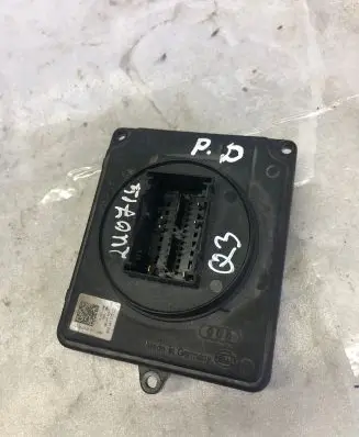 Audi Q3 F3 LED ballast control module 4k0941572cc