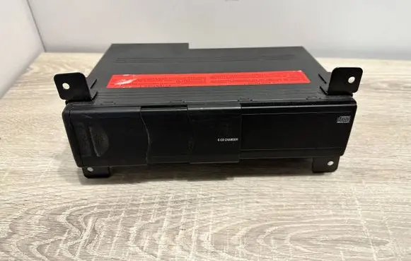 BMW X5 E53 CD/DVD changer 6977767 021031 AL00355102259
