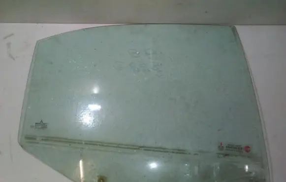 Mitsubishi Carisma Rear door window glass