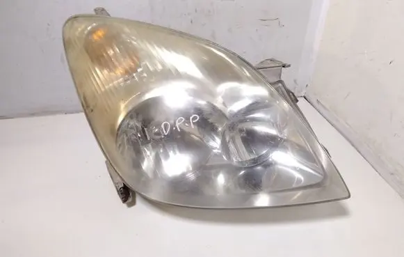Toyota Corolla Verso E121 Headlight/headlamp