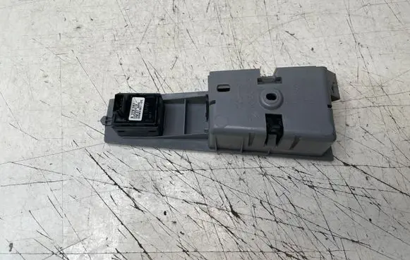 BMW 7 E65 E66 Electric window control switch 8379597 7024489