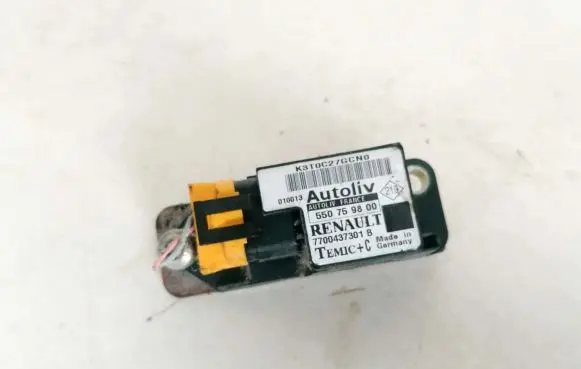 Renault Scenic I Airbag deployment crash/impact sensor 7700437301b 550759800