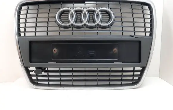 Front bumper upper radiator grill