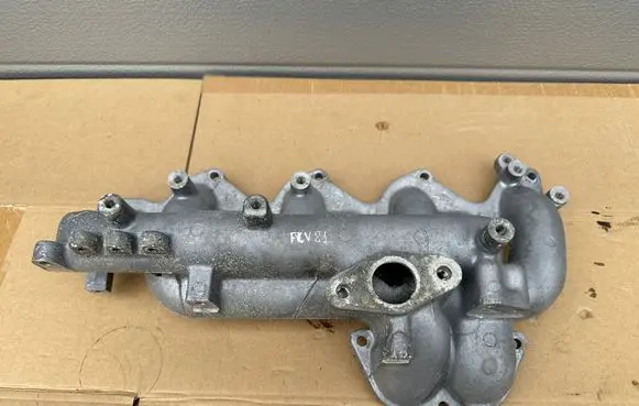 Nissan Patrol Y61 Intake manifold 14003VC300