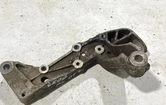 Skoda Octavia Mk2 (1Z) Front subframe 1k0199296f
