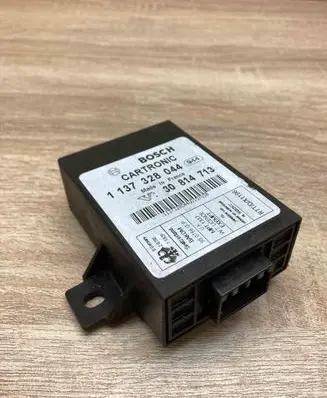 Volvo S40, V40 Immobilizer control unit/module 30814713 1137328044