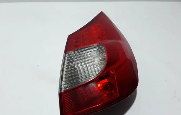 Renault Scenic II - Grand scenic II Rear/tail lights 8200474327