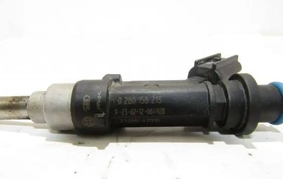Fuel injector