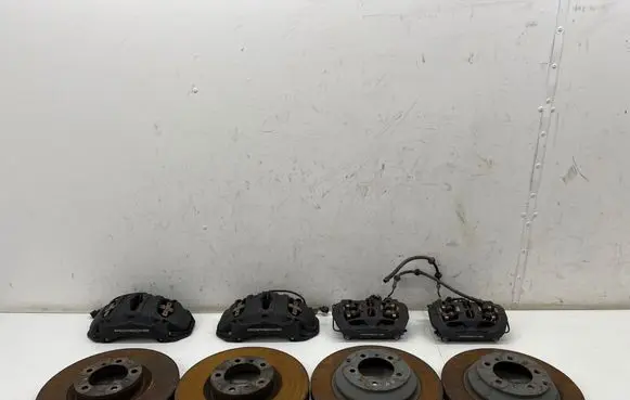 Porsche Taycan 9J1 Brake discs and calipers set 9J1615106BE 7PP615123 9J1615404AM