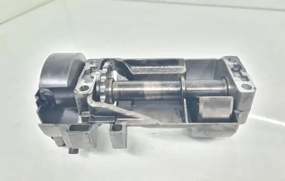Volkswagen PASSAT B5 Balance shaft 059103337B