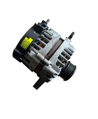 Hyundai i40 Generator/alternator 2611067 135V130A