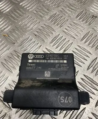 Volkswagen PASSAT B6 Gateway control module 3C0907530C 3C0907951A