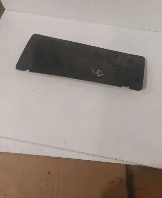 Audi A6 S6 C5 4B Battery box tray cover/lid 4B1819422