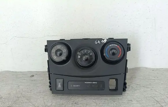 Toyota Corolla E140 E150 Climate control/heater control trim 5540602210